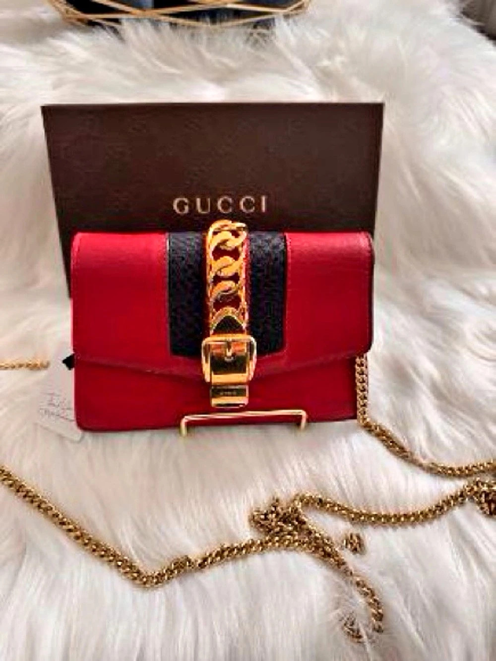 Gucci Sylvie Super Mini Chain Bag Shoulder Bag Red & Black